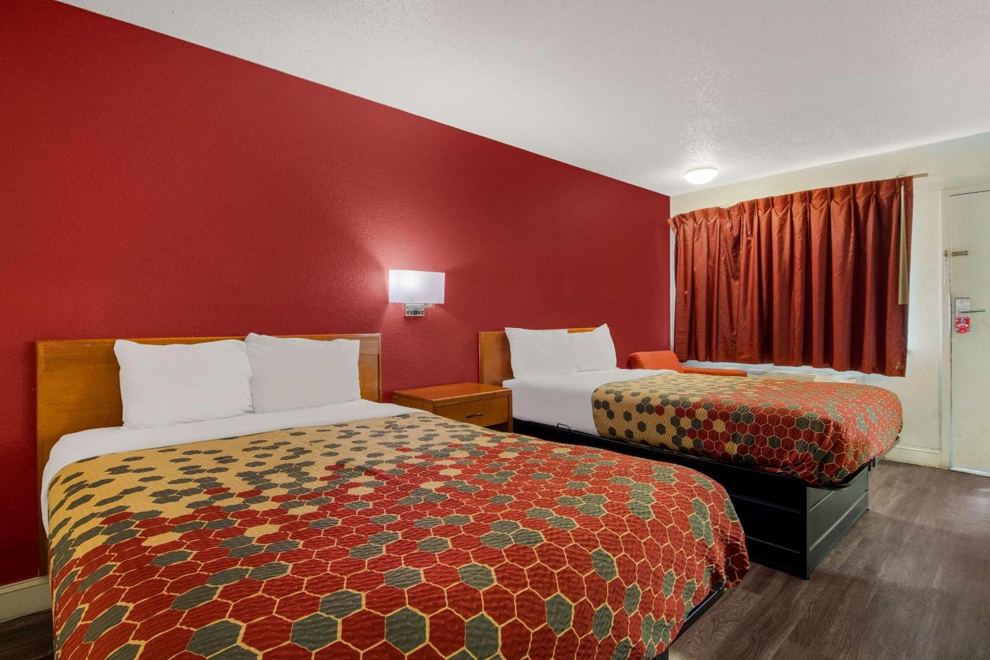 Econo Lodge Goldsboro Hwy 70 Exterior photo